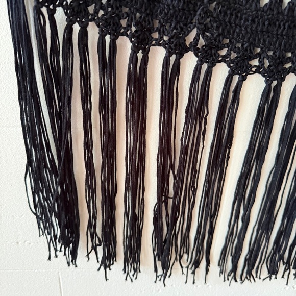 Ginger G Black Crochet Fringe Vest - Picture 4 of 8